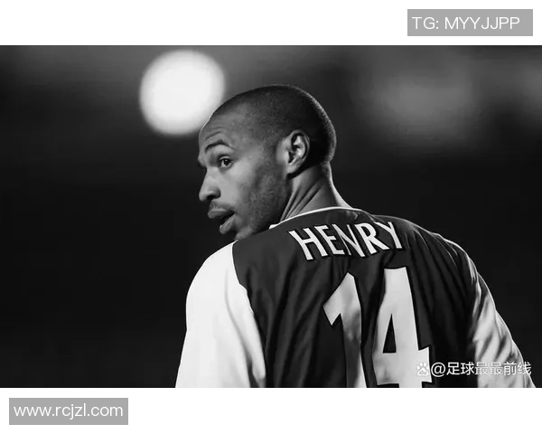 亨利足球球星卡价值分析及收藏潜力深度解析