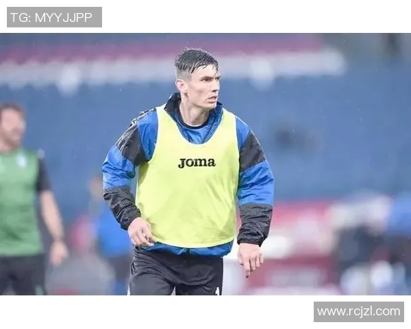 荷兰足球队最新球员名单揭晓 新星崭露头角实力再升级 荷兰足球队最新球员名单揭晓 新星崭露头角实力再升级